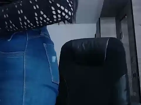 Snapshot of scarlett_vonrose chatting on February 2026 06:57:02 PM scarlett vonrose online show from February 2026 06:57:02 PM