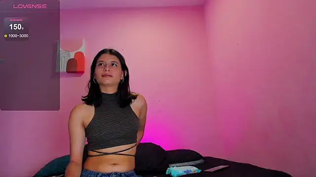 Georgina Ferri  online show from October 2025 05:21:02 PM