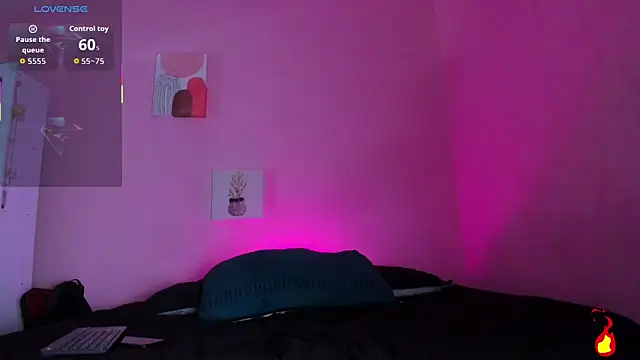 Georgina Ferri  online show from November 2025 05:12:01 PM