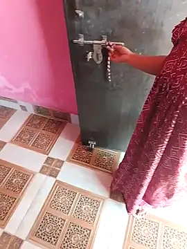 Aaradhya Sharma online show from October 2025 04:24:02 AM