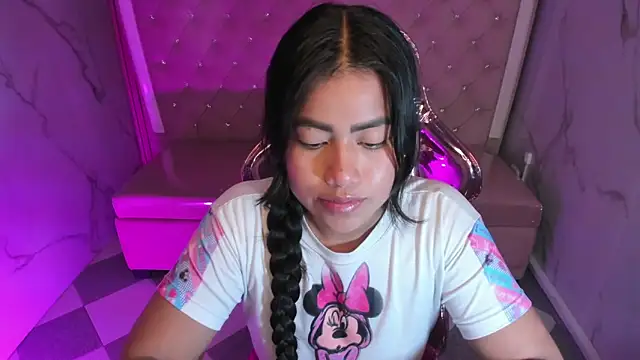 Victoria b  online show from October 2025 07:43:01 PM