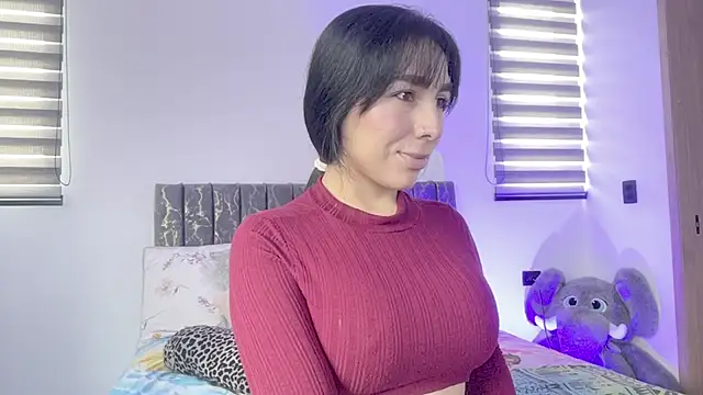 greciadom555 online show from September 2025 02:31:02 PM