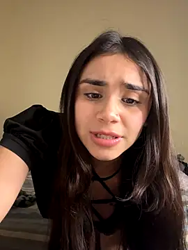 Snapshot of Ariovalle chatting on December 2025 07:58:02 AM Ariovalle online show from December 2025 07:58:02 AM