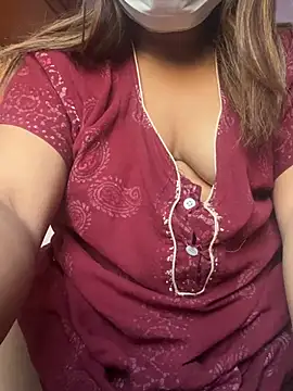 goodvibesonly44445 online show from February 2026 07:34:01 AM