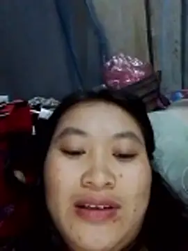 lusy-bae online show from November 2025 01:10:02 PM