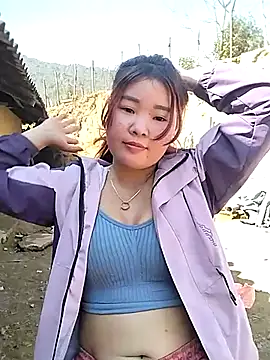 lylylove online show from February 2026 06:07:01 AM