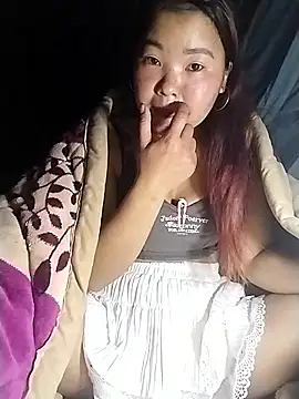 lylylove online show from March 2026 08:41:02 PM