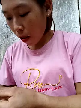 Ngocmi909 online show from October 2025 10:02:02 AM