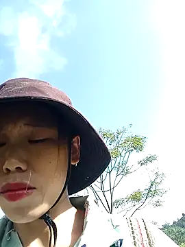 Ngocmi909 online show from October 2025 01:14:02 AM