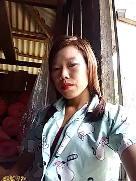 Ngocmi909 online show from October 2025 01:28:01 AM