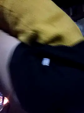 Ngocmi909 online show from November 2025 10:41:02 PM