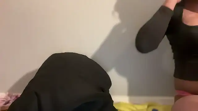 iamvalerixxx online show from September 2025 06:09:02 PM