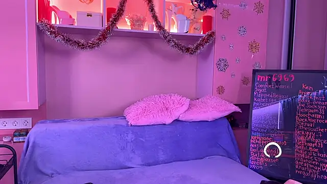 Crystallana online show from January 2025 05:20:01 PM