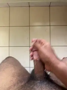 aliahmed98770 online show from September 2025 09:30:01 AM