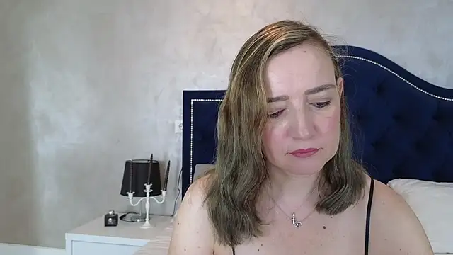 Blue Angel Sweet online show from October 2025 03:39:02 AM