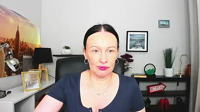 Velvet Jasmine online show from September 2025 05:21:01 AM