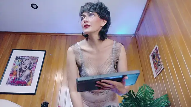 Snapshot of Zafiro_Gem_ chatting on November 2025 09:46:02 PM Zafiro Gem online show from November 2025 09:46:02 PM