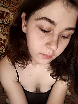 ToryTayler online show from November 2025 04:40:01 PM