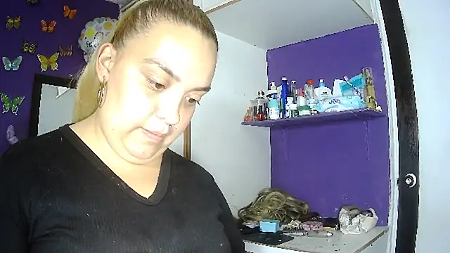 Sasha TK online show from April 2026 01:19:01 AM