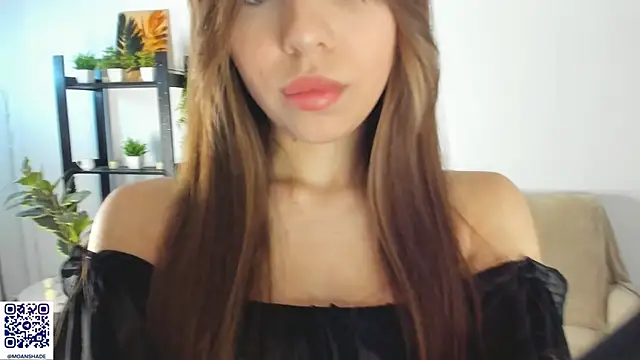 BlurryWish online show from November 2025 08:25:01 AM