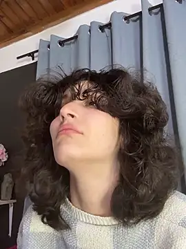 TeensNews18 online show from April 2026 06:19:01 AM