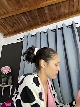 TeensNews18 online show from April 2026 09:59:01 AM