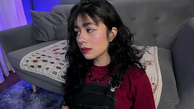 flower smith  online show from March 2026 12:01:02 PM