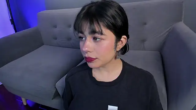 flower smith  online show from March 2026 11:54:01 AM