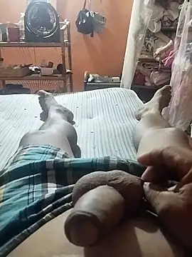 colombiano198720 online show from September 2025 09:42:02 AM