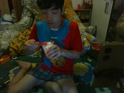 moaman190 online show from October 2025 03:31:02 PM