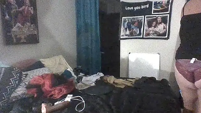 Bored Grandma online show from October 2025 06:02:02 AM