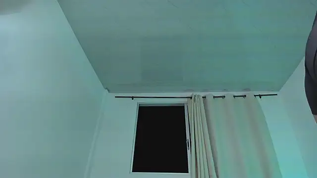 Selenafox 0 online show from September 2025 01:38:02 AM