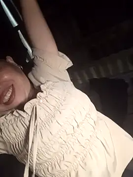  YooY  online show from November 2025 12:55:02 AM