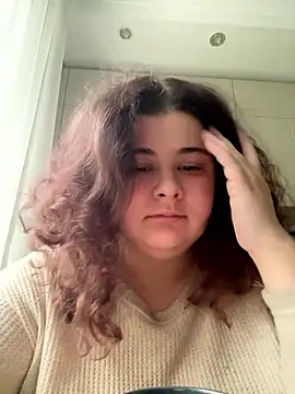 AliceCurlyX online show from January 2026 10:40:01 AM