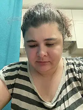 Snapshot of AliceCurlyX chatting on February 2026 02:27:02 PM AliceCurlyX online show from February 2026 02:27:02 PM