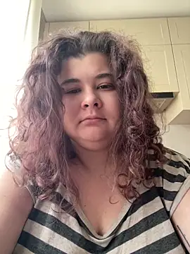 Snapshot of AliceCurlyX chatting on March 2026 09:11:02 AM AliceCurlyX online show from March 2026 09:11:02 AM