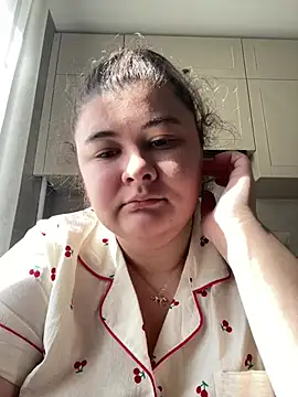 Snapshot of AliceCurlyX chatting on March 2026 11:05:01 AM AliceCurlyX online show from March 2026 11:05:01 AM