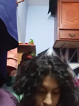 Syndel23 online show from September 2025 03:17:02 AM