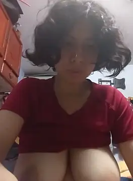 Syndel23 online show from September 2025 02:47:02 AM