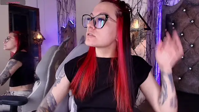 Zami Escobar of online show from March 2026 06:45:02 PM