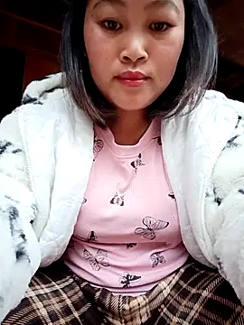 maycuc123 online show from January 2026 01:30:01 AM