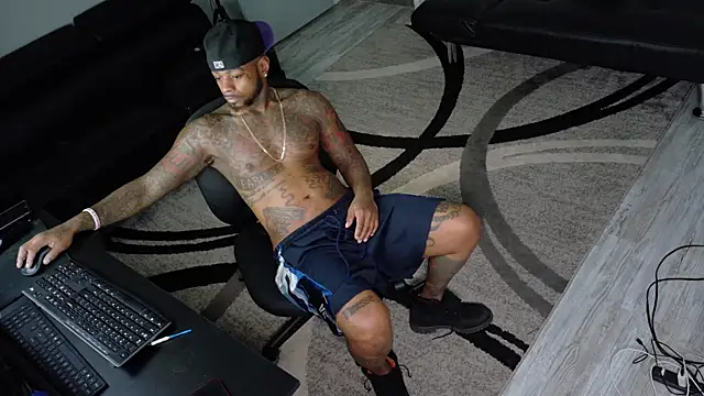 SLANGONDEMHOES online show from September 2025 02:50:01 PM