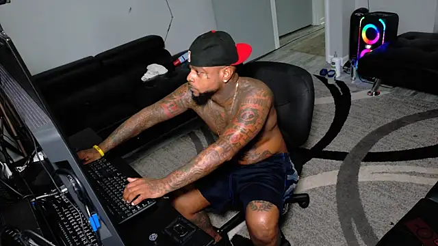 SLANGONDEMHOES online show from March 2026 08:06:02 PM