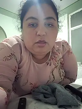 curvy diva  online show from October 2025 01:06:02 AM