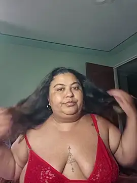 curvy diva  online show from April 2026 11:52:01 AM