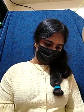 mini-queen online show from December 2025 09:29:02 AM