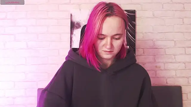 Snapshot of Ericha_Stone chatting on September 2025 01:32:02 AM Ericha Stone online show from September 2025 01:32:02 AM