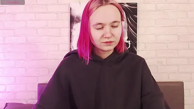 Snapshot of Ericha_Stone chatting on September 2025 01:32:02 AM Ericha Stone online show from September 2025 01:32:02 AM