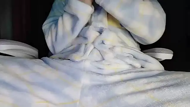 Dancer03 online show from November 2025 12:05:01 PM