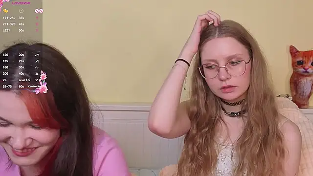 MauraSpurrier online show from September 2025 07:04:01 PM